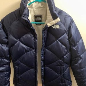 Navy North Face winter coat - like new